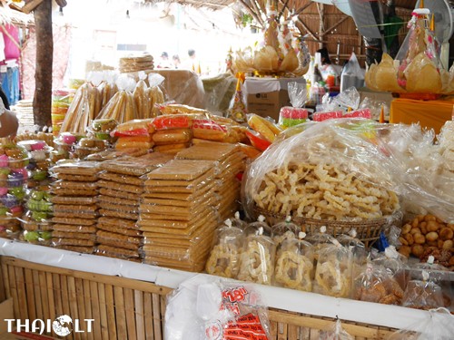 The 10th Lunar Month Festival The 10th Lunar Month Festival