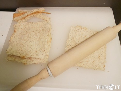 Banana Roll Toast Banana Roll Toast