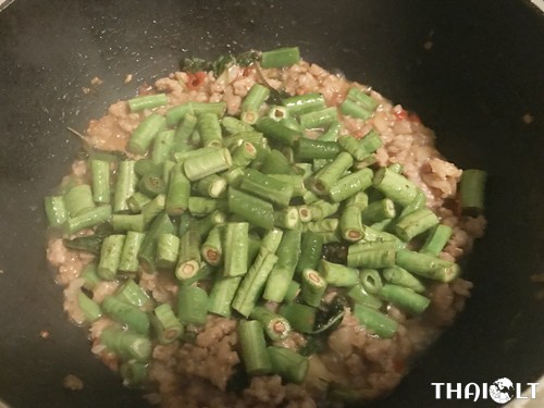 Pad Kra Pao Tua Fak Yaw (Holy Basil Stir-Fry with Yardlong beans) Pad Kra Pao Tua Fak Yaw (Holy Basil Stir-Fry with Yardlong beans)