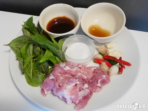 Thai Sweet Basil Stir-Fry Thai Sweet Basil Stir-Fry