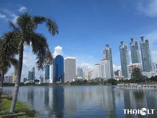 5 Places to go for Loy Krathong in Bangkok near BTS, MRT
