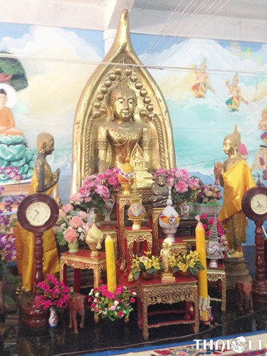 Wat Klang Khlong Takhian Wat Klang Khlong Takhian