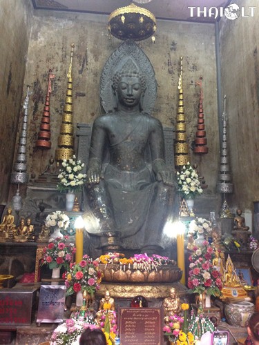 Wat Na Phra Men 