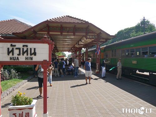 Train to Hua Hin