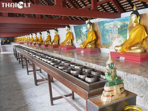 Wat Phra Mahathat Woramahawihan Wat Phra Mahathat Woramahawihan