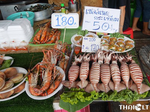 Amphawa Floating Market Food What To Eat In Amphawa Thai Lt
