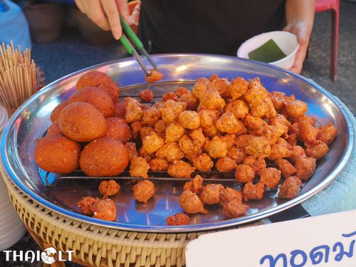 Food at Ko Kret Food at Ko Kret