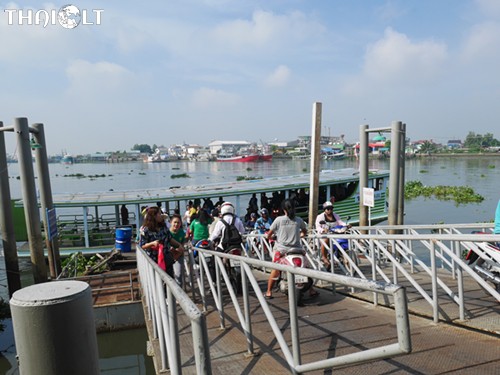 Maha Chai Pier Maha Chai Pier